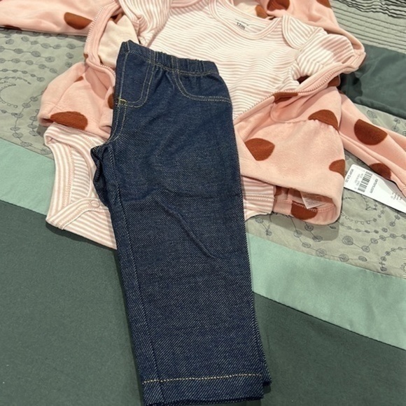 Crate’s Baby Girls 3 piece set - Picture 4 of 6